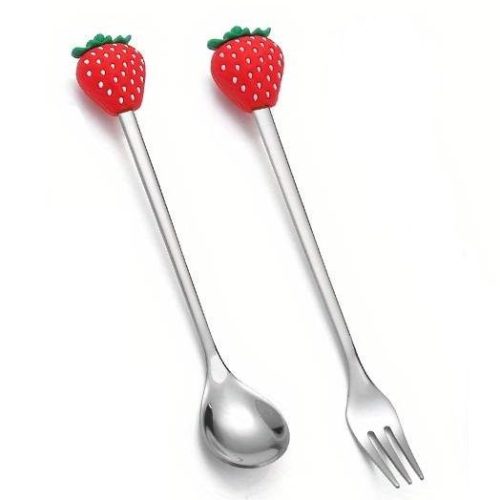 Bestekset vork en lepel aardbeien